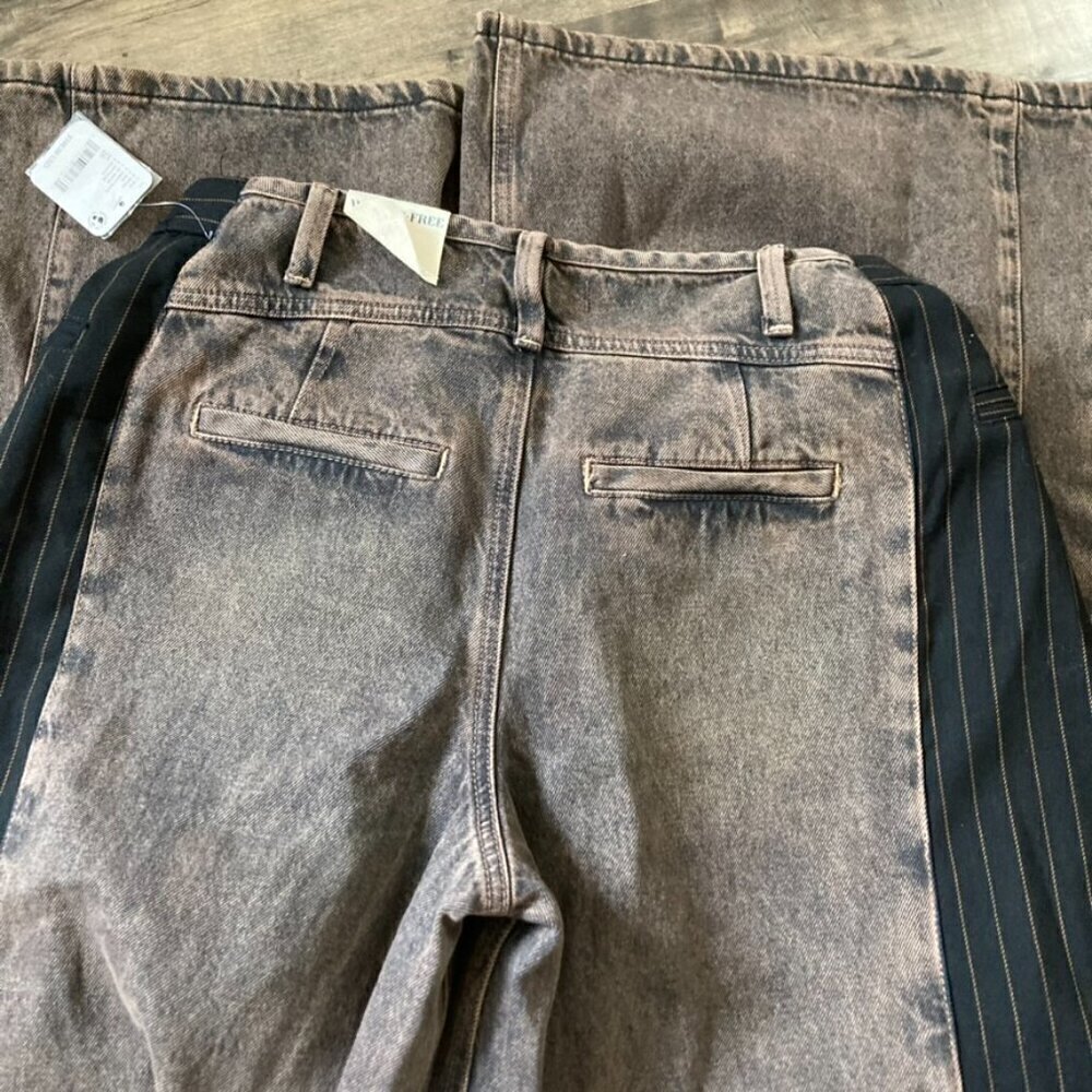 NWT We The Free Gwenyth Low Rise Wide Leg Jeans Black/Brown Sz 26 - Picture 9 of 9
